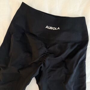 Aurola Seamless Shorts